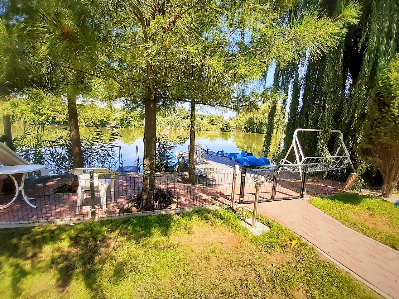 HundezaunmitBootsteg